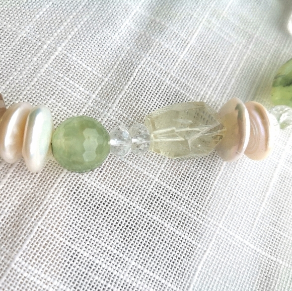 Green Prehnite Rock Crystal Quartz and Coin pearl necklace 🆕 - Picture 6 of 8
